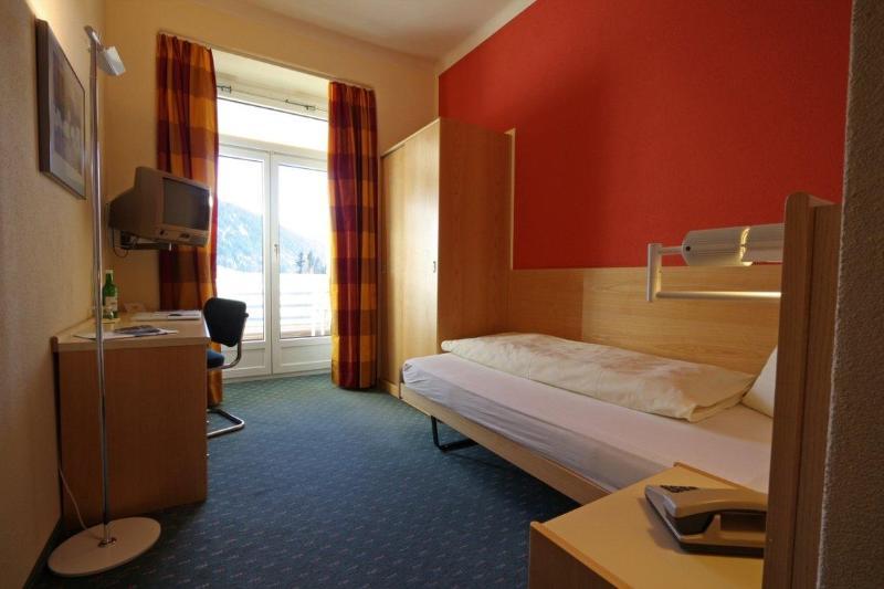 Esplanade Swiss Quality Hotel Davos Quarto foto